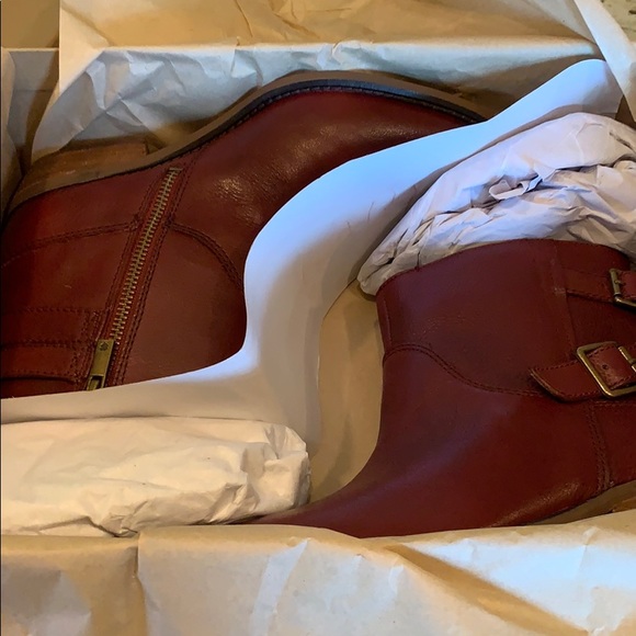 🐯Brand New Lucky Brand Motorcycle Boots - Picture 7 of 8